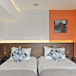 Unirii Square - Handwritten Collection Hotel Bucarest